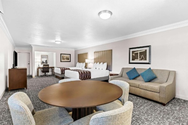 Best Western Garden Inn image 39